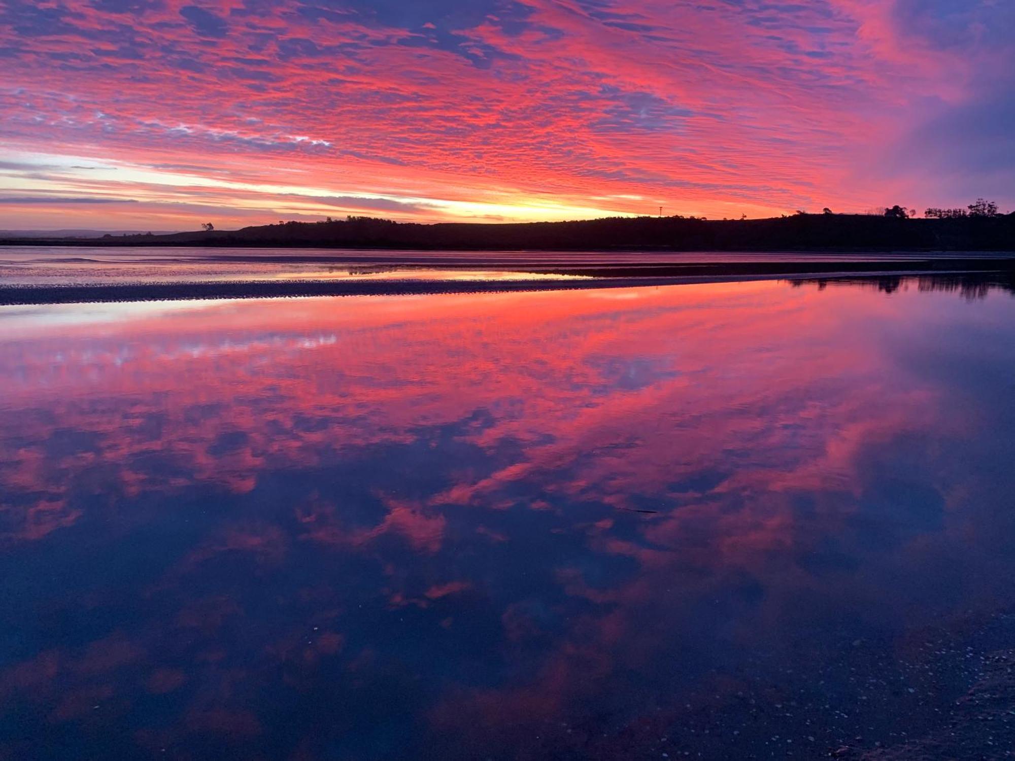 Pukehina Estuary Sunset Views Holiday Home מראה חיצוני תמונה