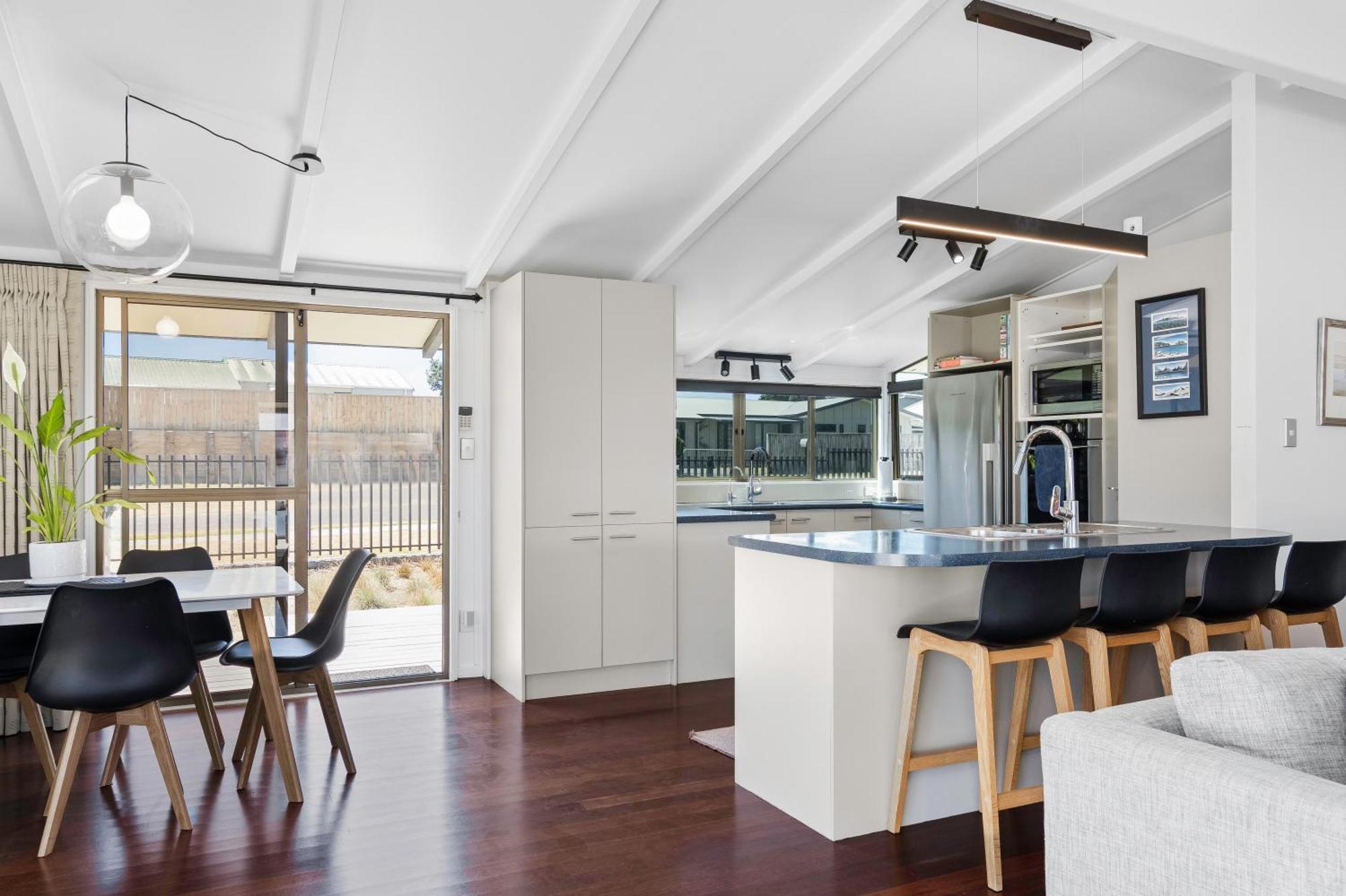 Pukehina Estuary Sunset Views Holiday Home מראה חיצוני תמונה