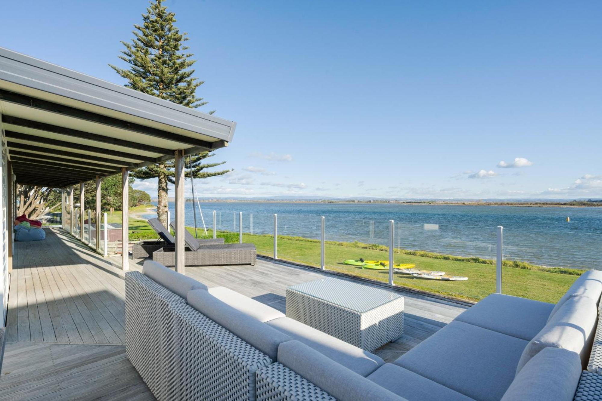 Pukehina Estuary Sunset Views Holiday Home מראה חיצוני תמונה