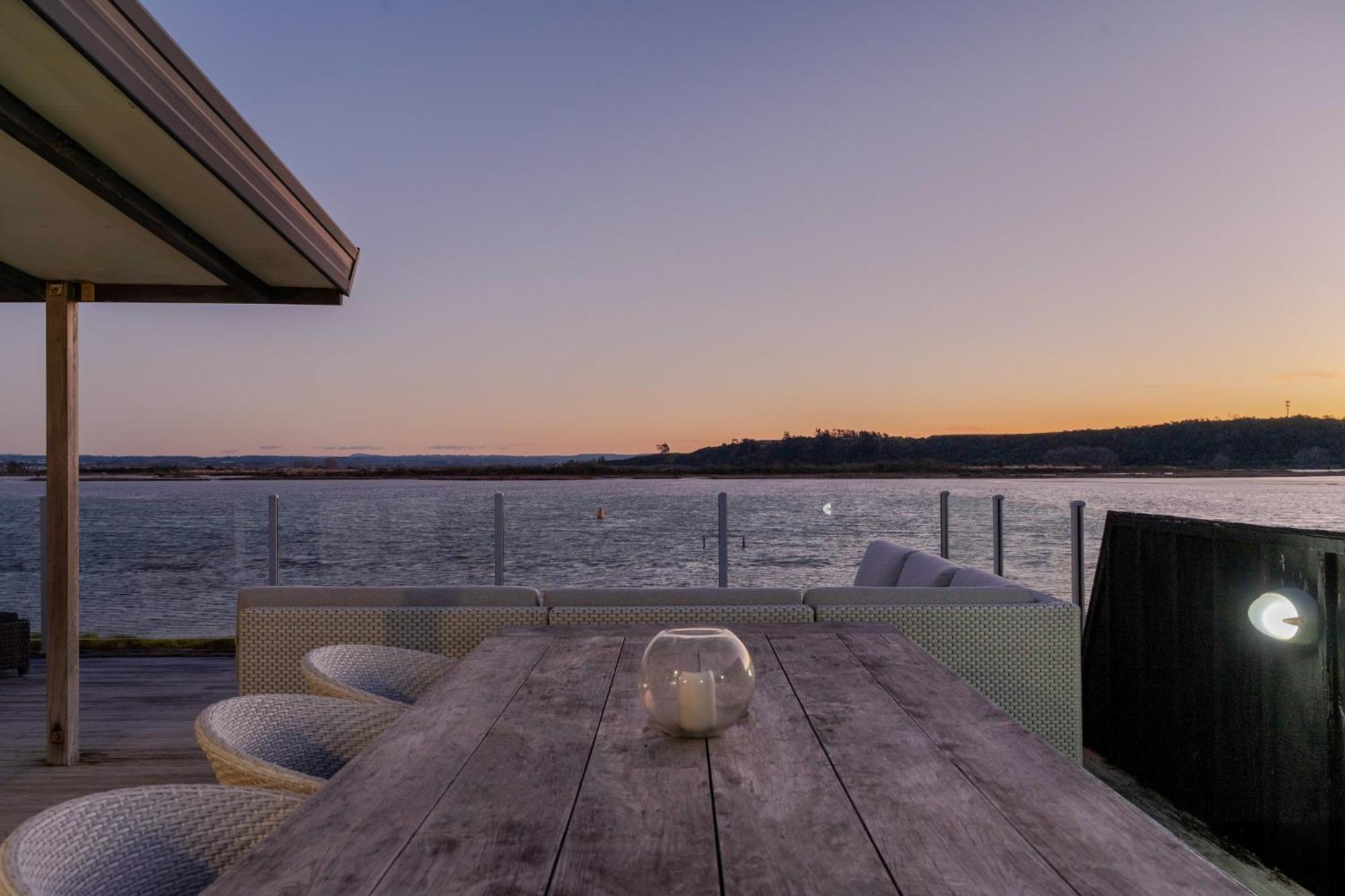 Pukehina Estuary Sunset Views Holiday Home מראה חיצוני תמונה